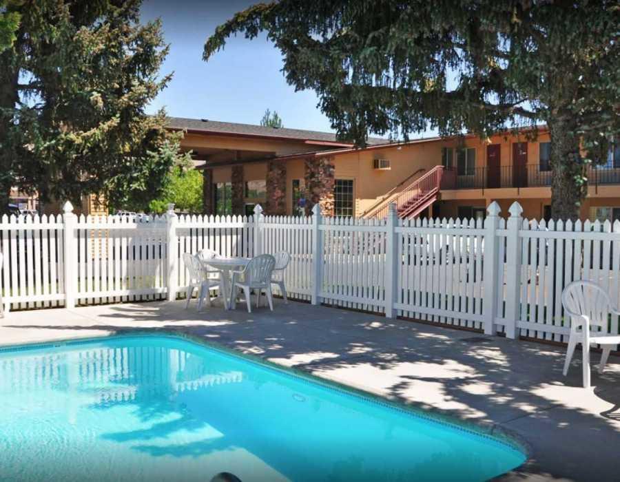 Cimarron Inn קלאמאת' פולס מראה חיצוני תמונה