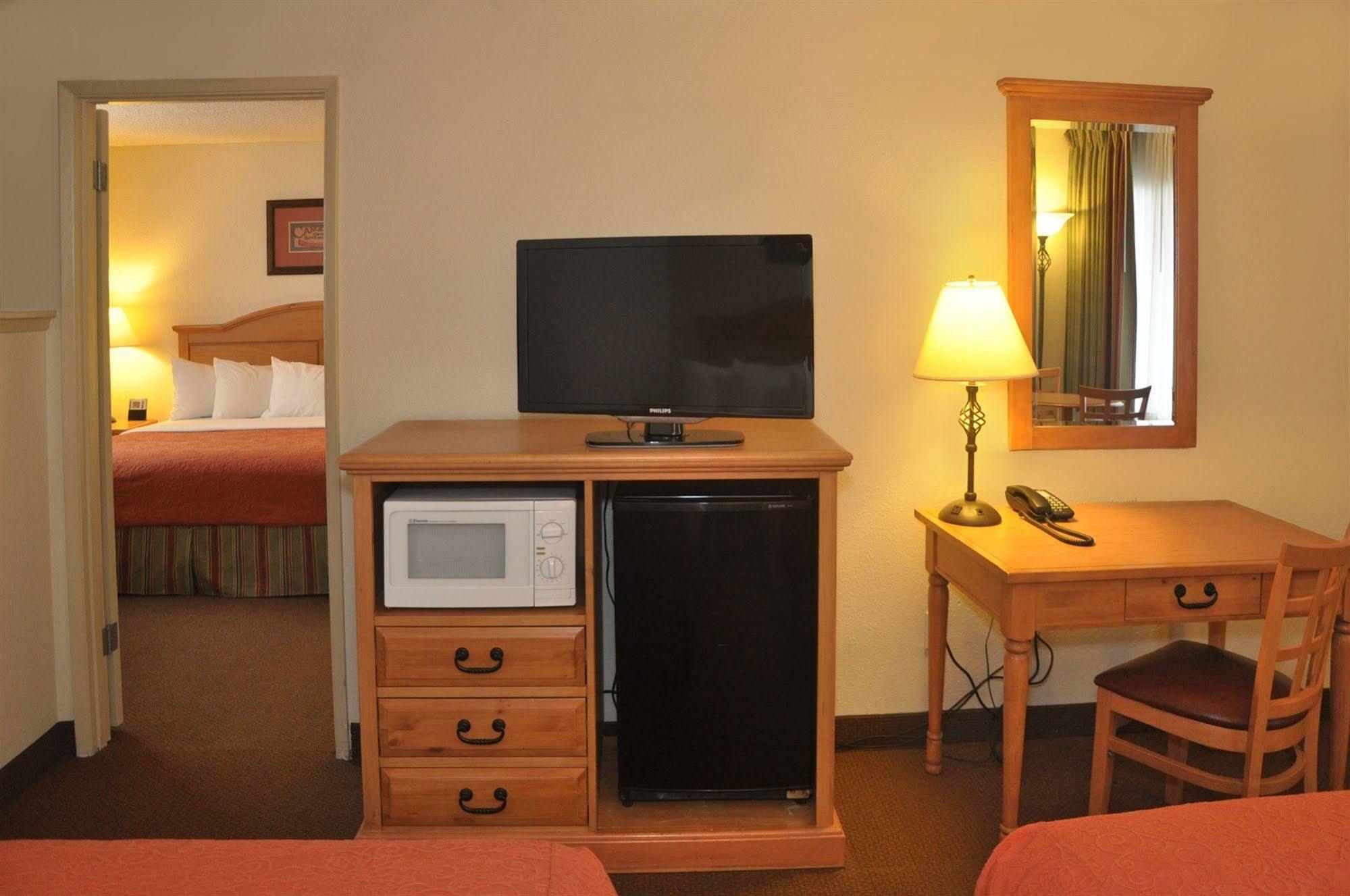 Cimarron Inn קלאמאת' פולס חדר תמונה