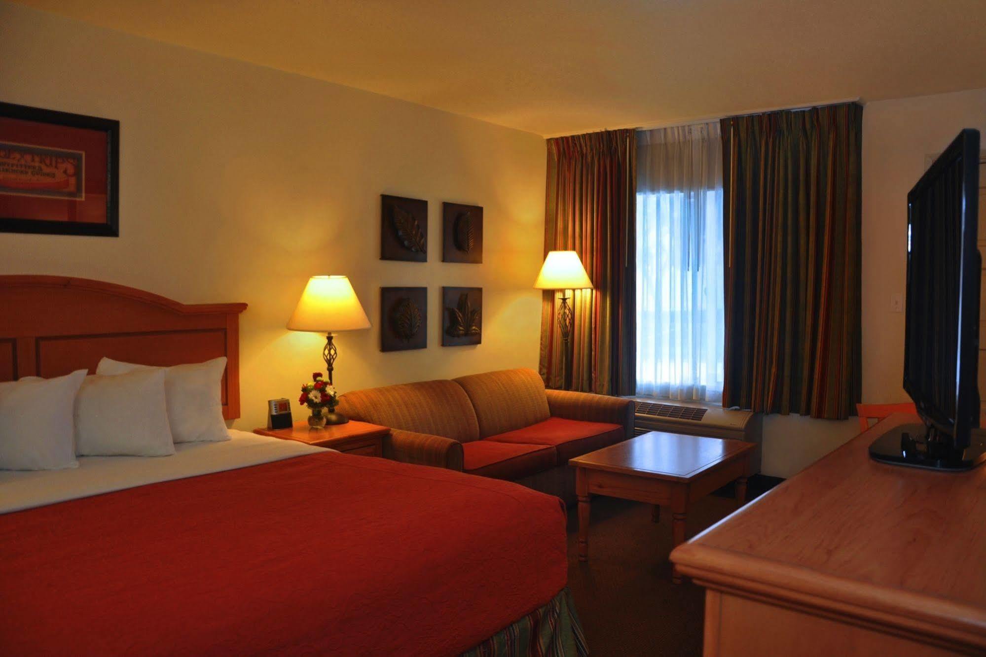 Cimarron Inn קלאמאת' פולס חדר תמונה